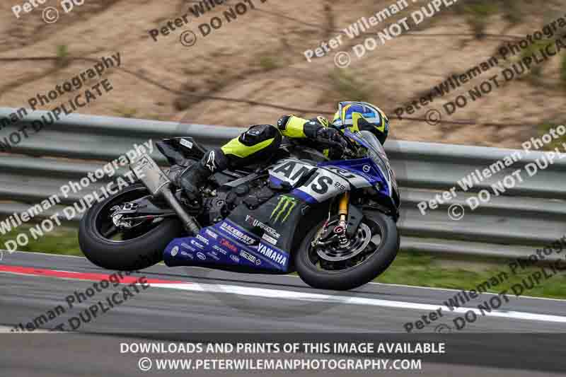 cadwell no limits trackday;cadwell park;cadwell park photographs;cadwell trackday photographs;enduro digital images;event digital images;eventdigitalimages;navarra;no limits trackdays;peter wileman photography;racing digital images;trackday digital images;trackday photos